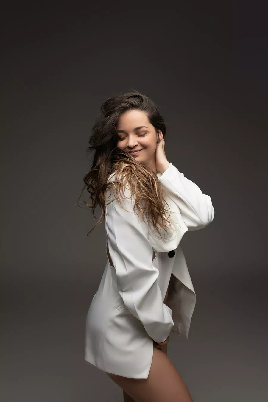Claudia Pereira, photographe grossesse en studio à Poissy